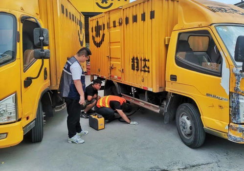 重點突破 嚴(yán)控尾氣污染 我市首次開展郵政快遞業(yè)柴油運(yùn)輸車輛尾氣排放專項檢查